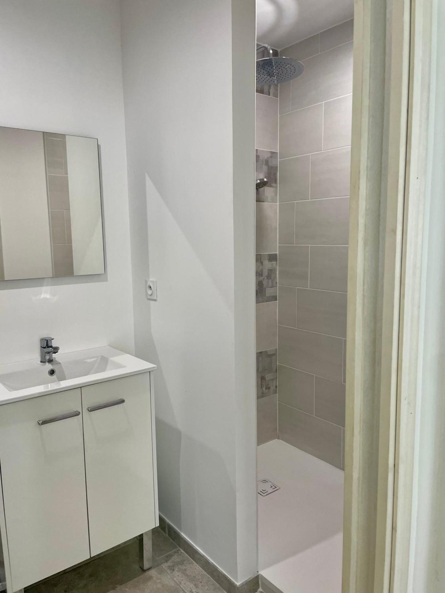 T2 Renove Avec Terrasse Au Coeur Des Cevennes Apartment Saint-Germain-de-Calberte Ngoại thất bức ảnh